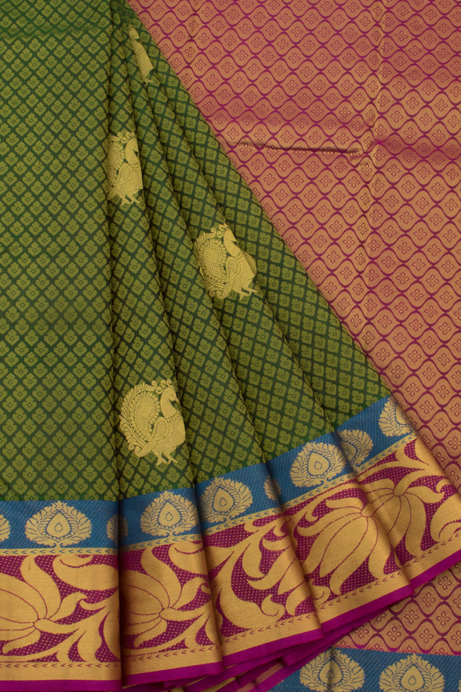 Handloom Pure Silk Jacquard Kanjivaram Saree with Peacock Motifs and Kodimalar Border