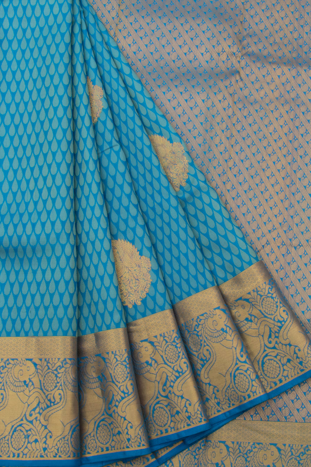 Handloom Pure Silk Jacquard Kanjivaram Saree with Raindrop Motifs and Yazhi Border