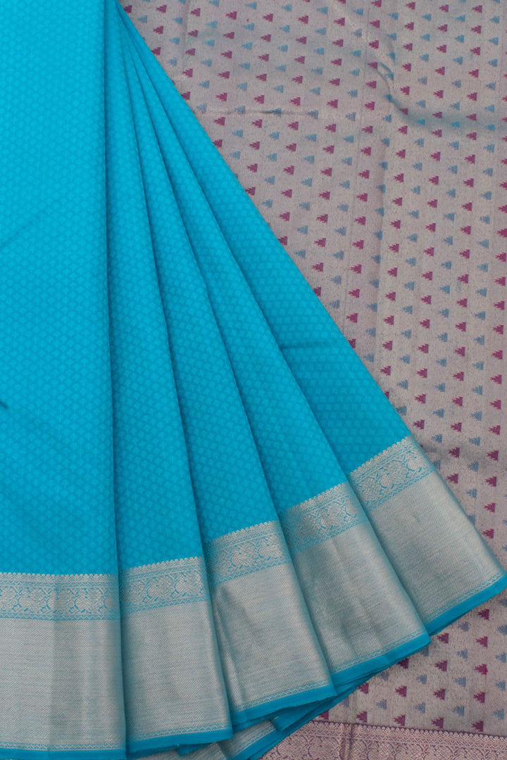 Handloom Pure Silk Jacquard Kanjivaram Saree with Floral Motifs and Bavanji Peacock Border 