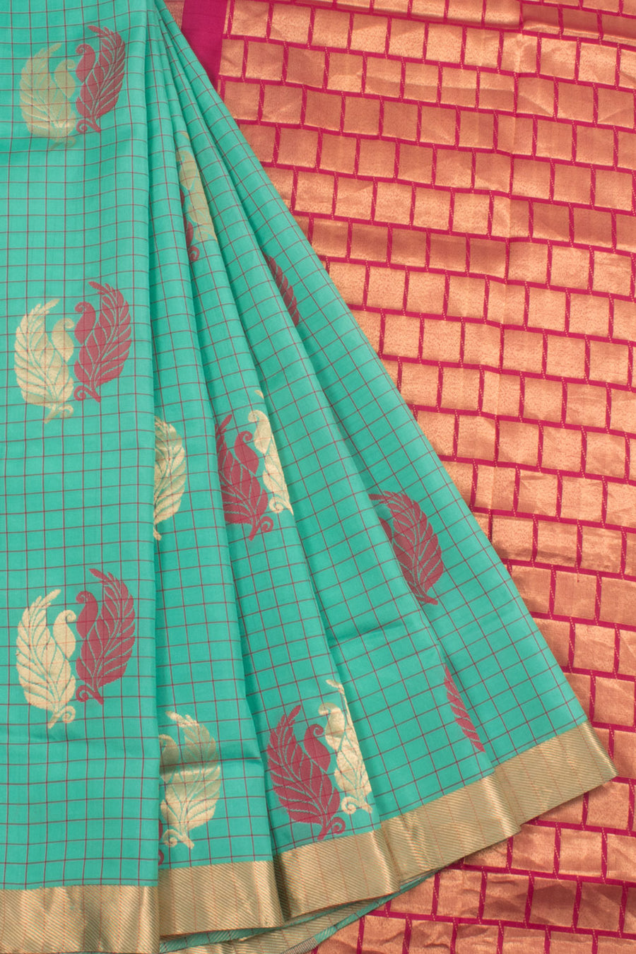 Salem Soft Silk Saree with Floral Motifs, Checks Design and Geometric Pallu