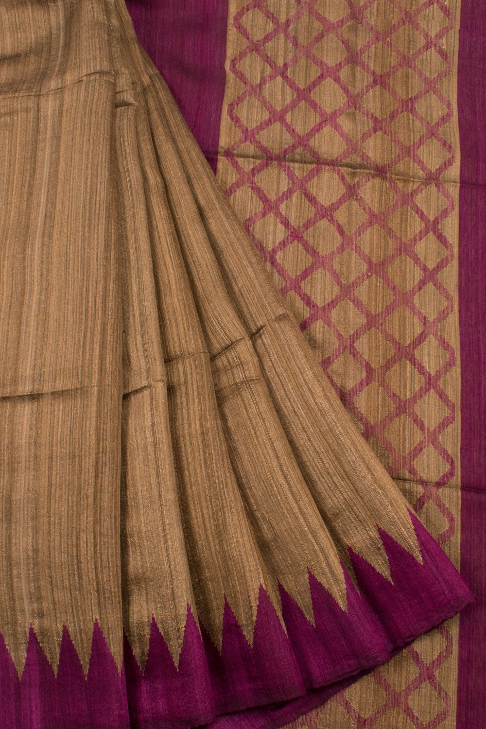 Handloom Matka Tussar Silk Saree with Temple Border and Trellis Design Pallu