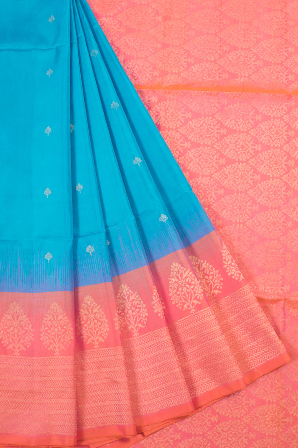 Blue Handloom Kanjivaram Soft Silk Saree with Floral Motifs, Floral Zigzag Border and Floral Pallu