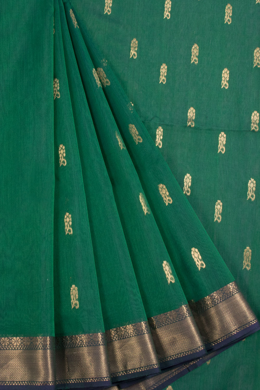 Green Maheshwari Silk Cotton Saree with Floral motifs, Bugdi Border and Zari Stripes Pallu