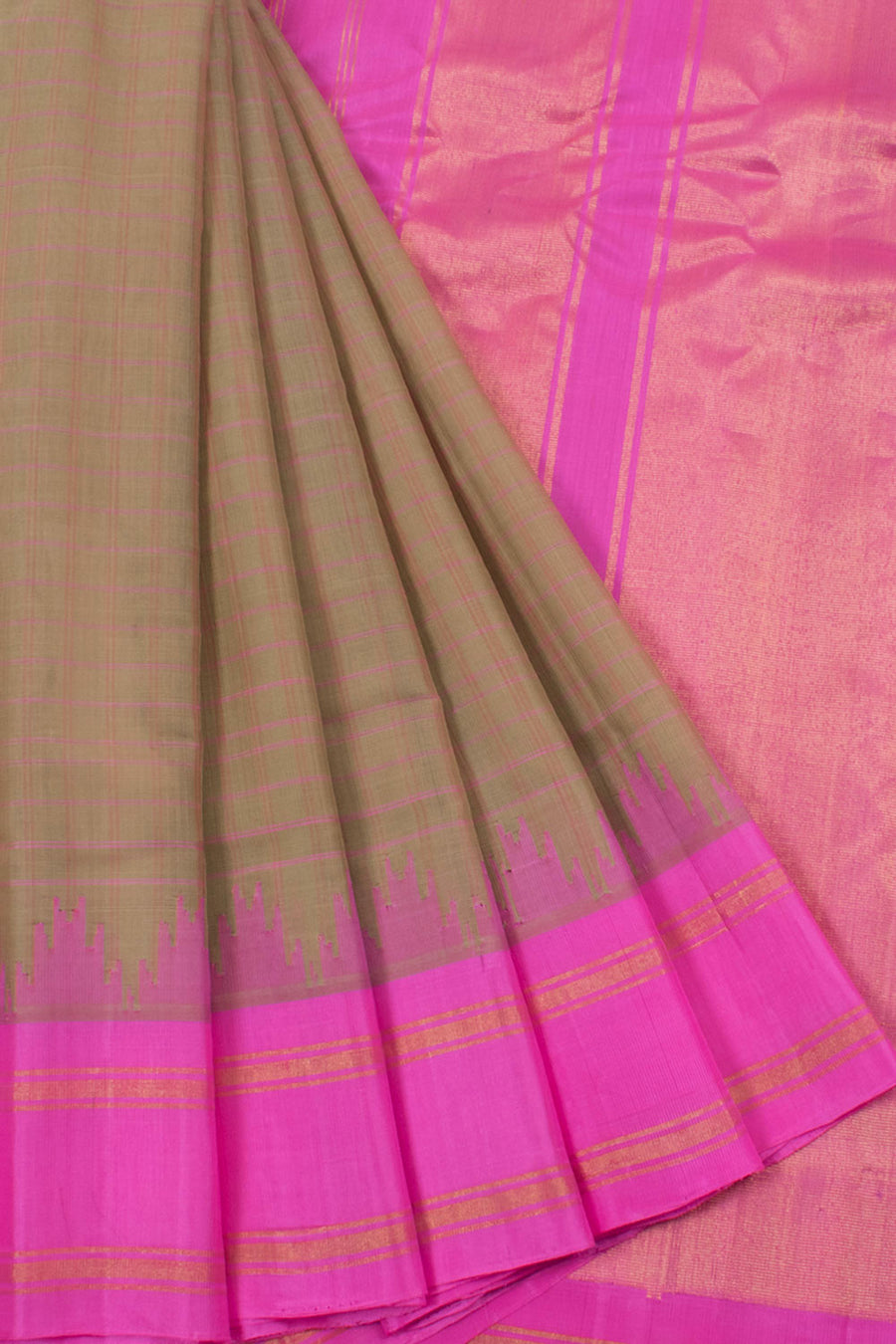 Handloom Gadwal Kuttu Silk Cotton Saree with Checks Design and Temple Border