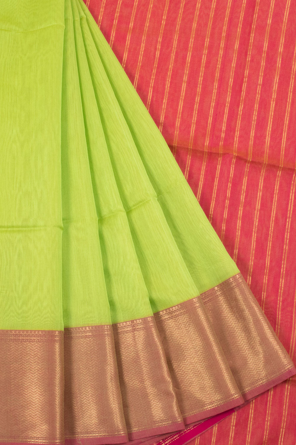 Spring green Maheshwari Silk Cotton Saree with Lehar Border and Zari Stripes Pallu