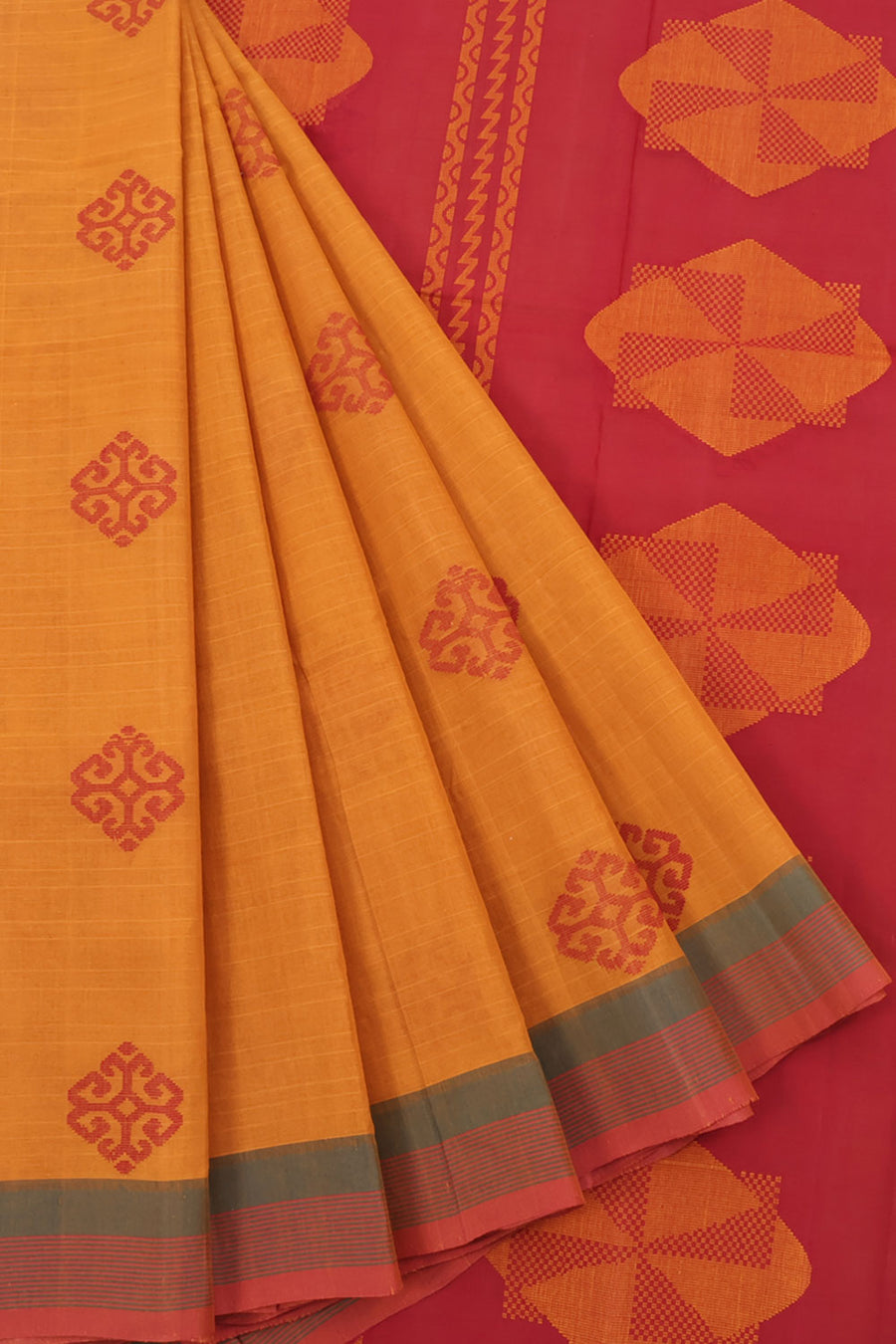 Handwoven Kanchi Cotton Saree with Floral Motifs Design and Geometric Design Pallu
