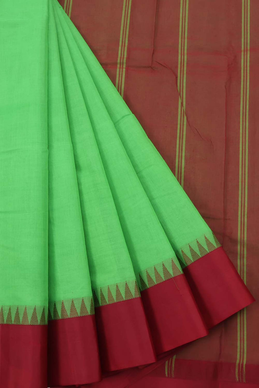 Handwoven Gadwal Kuttu Cotton Saree with Kuttu Weave Silk Border