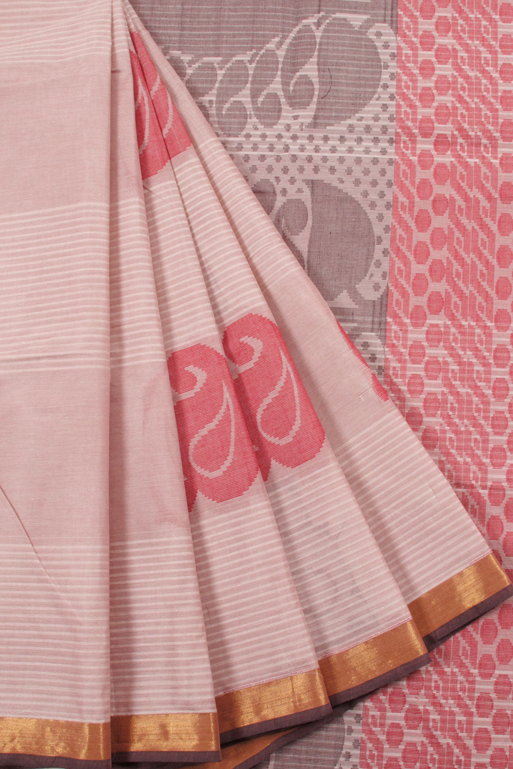 Taupe Pink Handwoven Kovai Cotton Saree 10059939