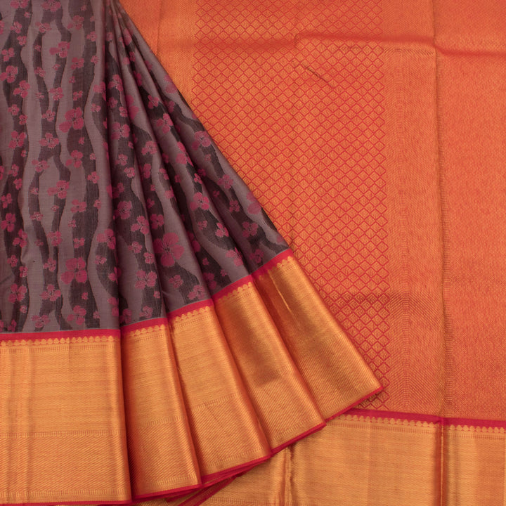 Handloom Pure Zari Jacquard Kanjivaram Silk Saree with Floral Motifs and Bavanji Kuyil Kann Border