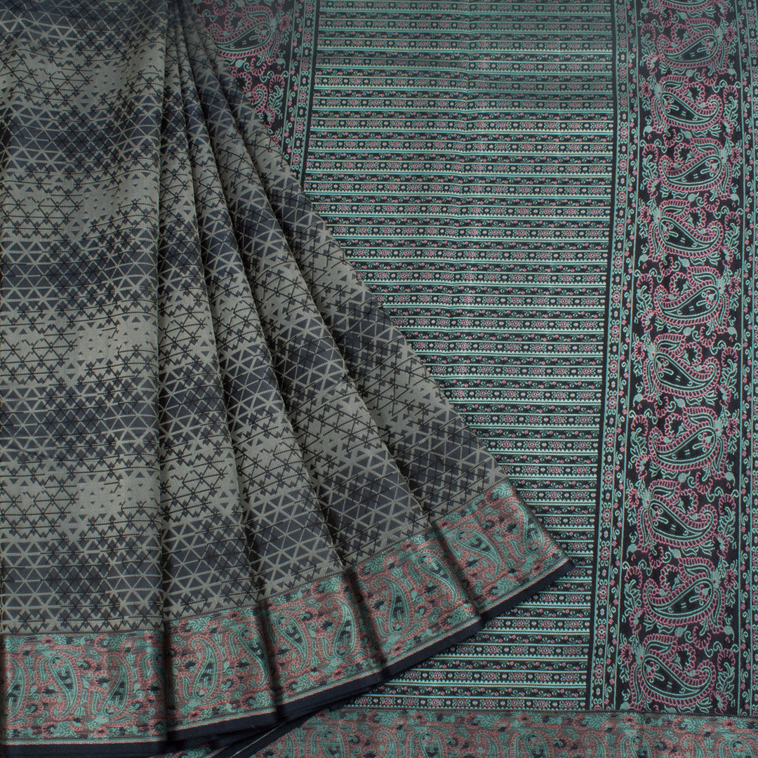 Handloom Threadwork Jacquard Kanjivaram Silk Saree with Geometric Pattern and Paisley Border