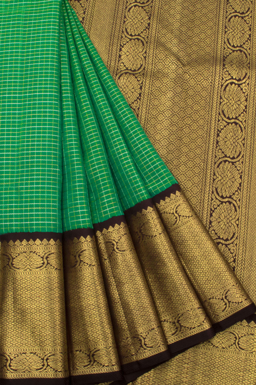 Handloom Pure Zari Korvai Kanjivaram Silk Saree with Checks Design and Salangai Border