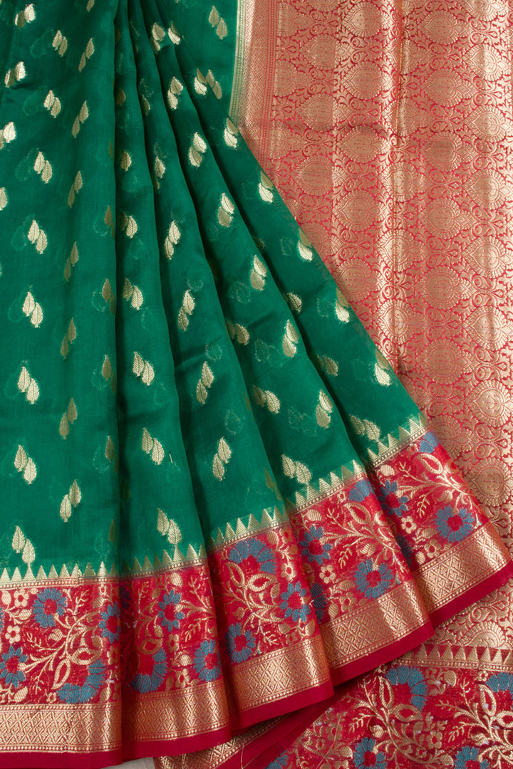 Green Handloom Banarasi Summer Silk Saree 10061307