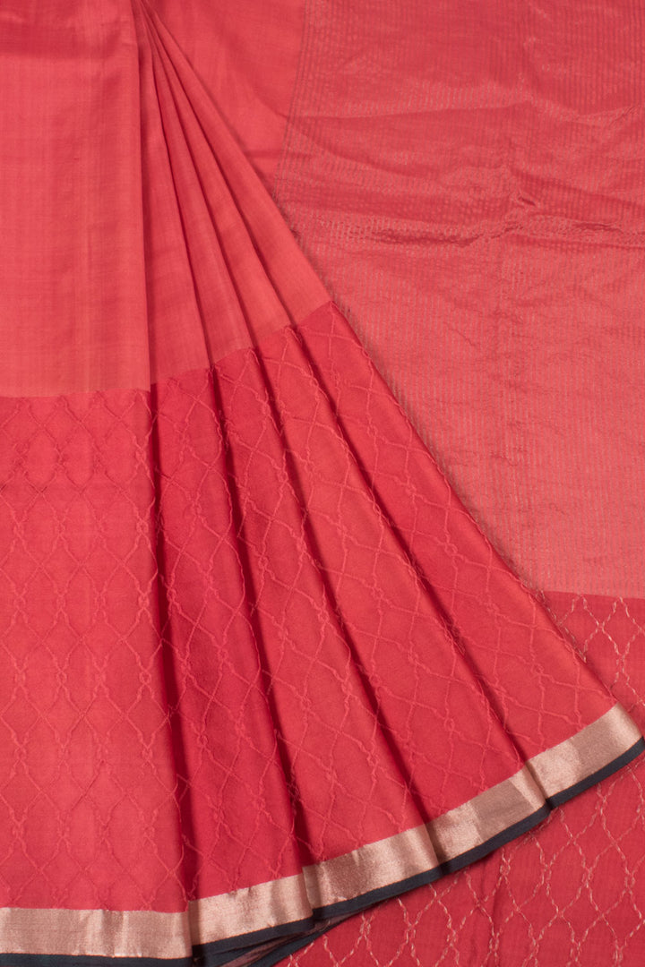 Handloom Banarasi Silk Saree with Trellis Border Design and Zari Border 