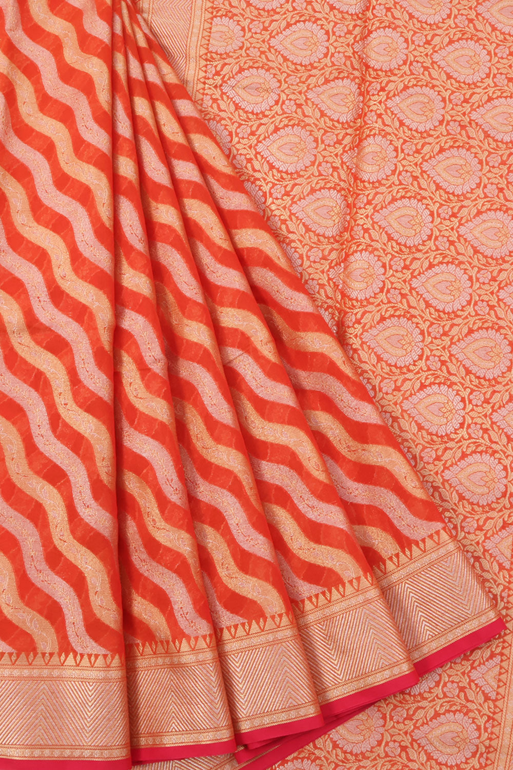 Banarasi Cotton Saree with Diagonal Jaal Design and Chevron Border