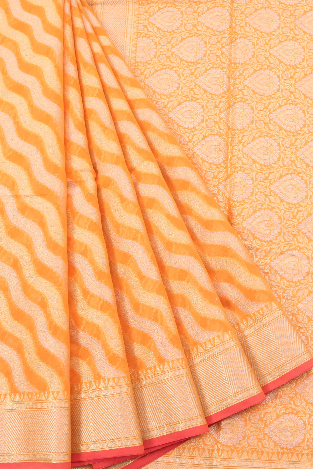 Banarasi Cotton Saree with Diagonal Jaal Design and Chevron Border 