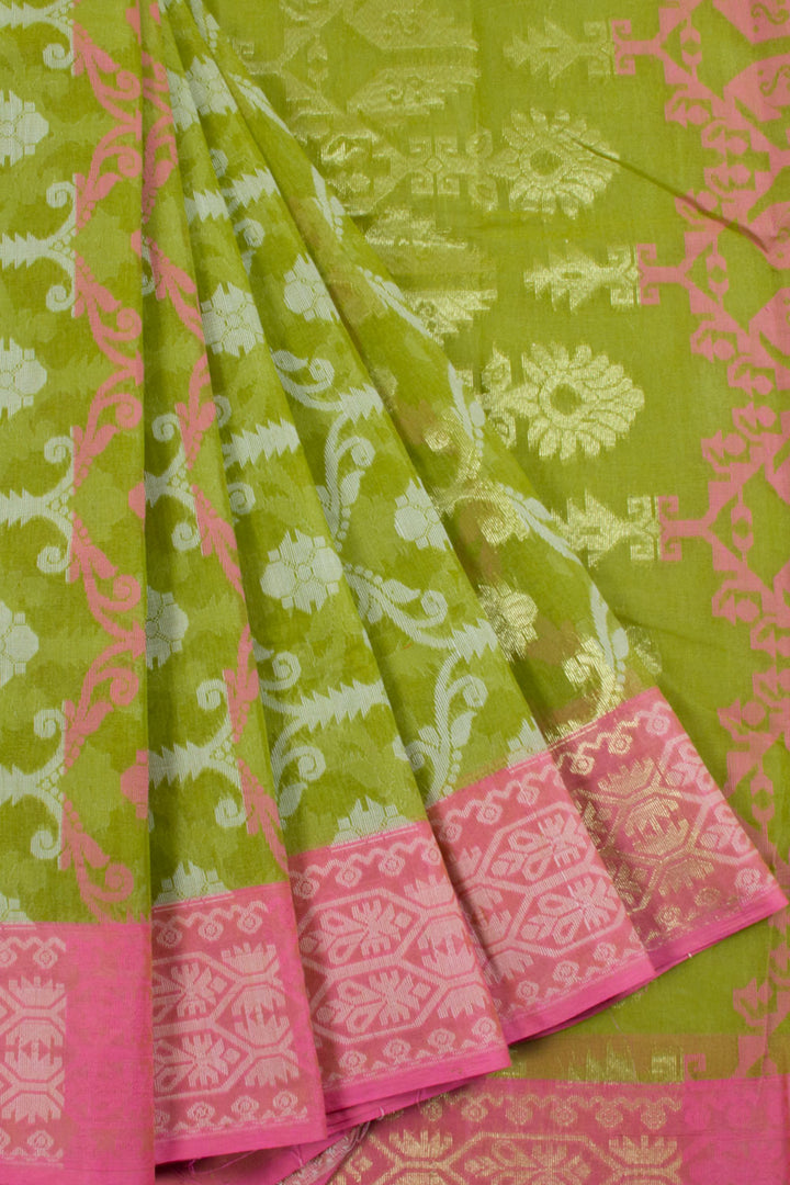 Handloom Tant Cotton Saree with Floral Design And Floral Border 