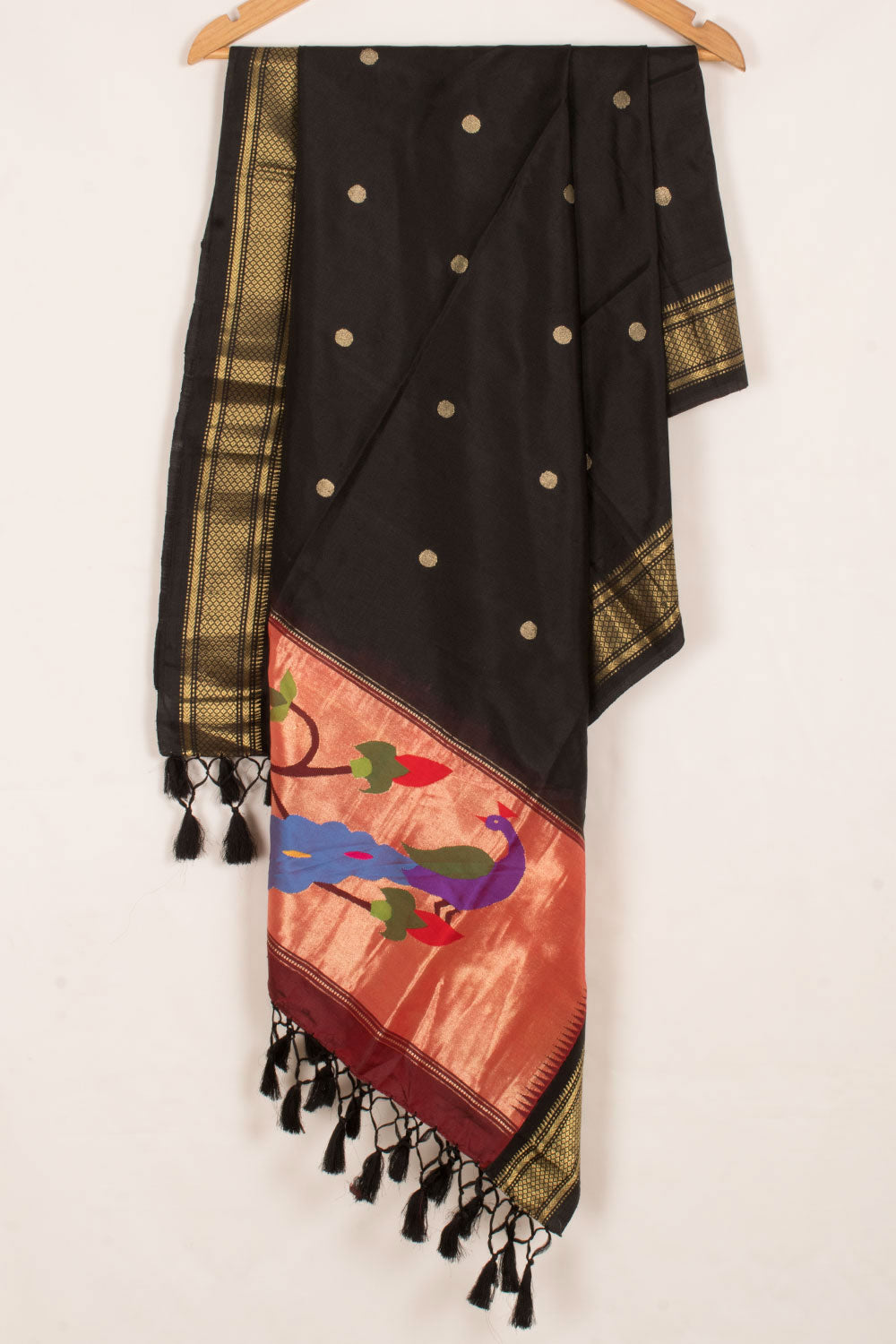 Handwoven Paithani Silk Dupatta with Peacock Design Palla 