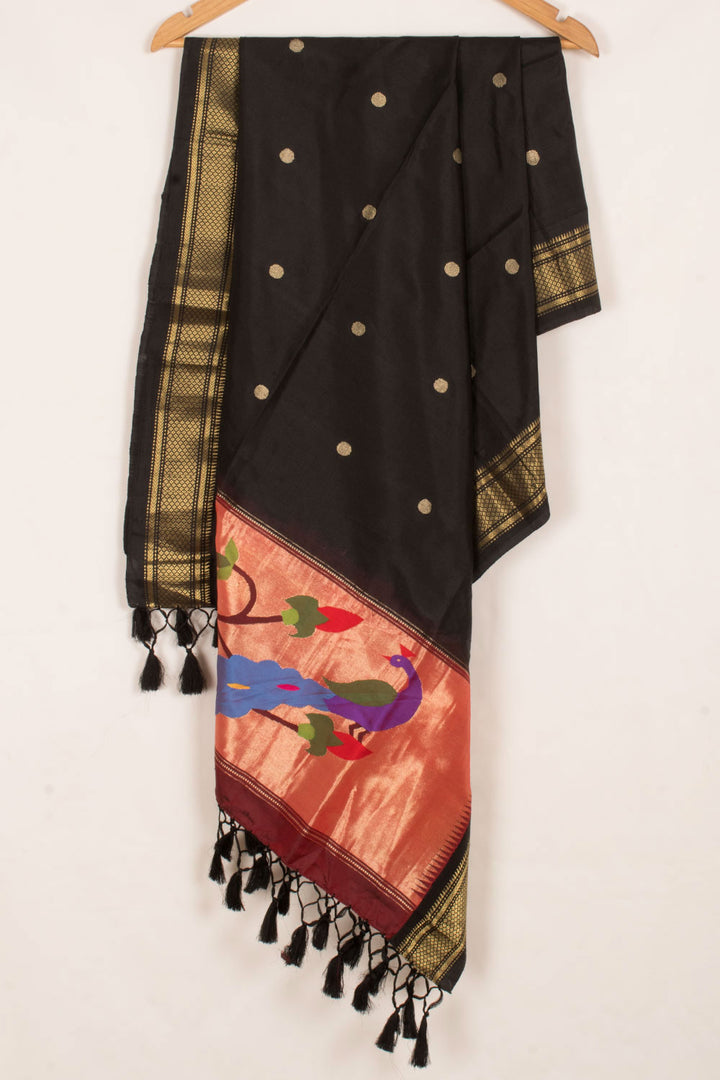 Handwoven Paithani Silk Dupatta with Peacock Design Palla 
