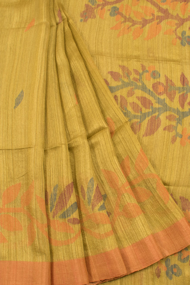 Handloom Jamdani Matka Tussar Silk Saree with Floral Design Border and Pallu