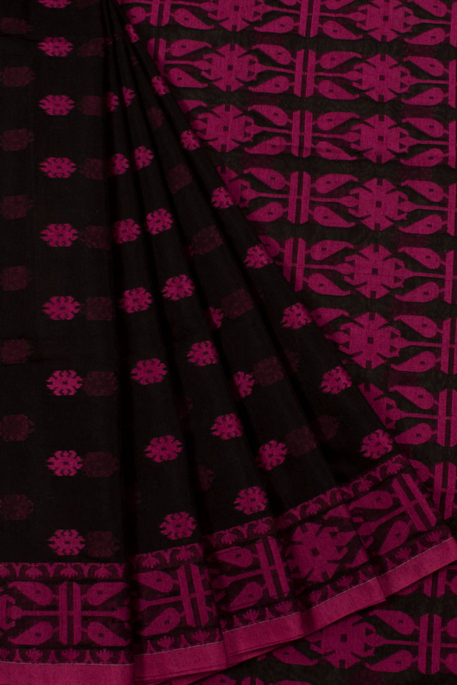 Handloom Jamdani Style Cotton Saree with Floral, Geometric Design