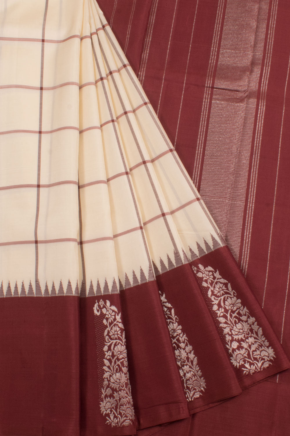 Handloom Pure Zari Korvai Kanjivaram Silk Saree with Checks Design and Butta Border