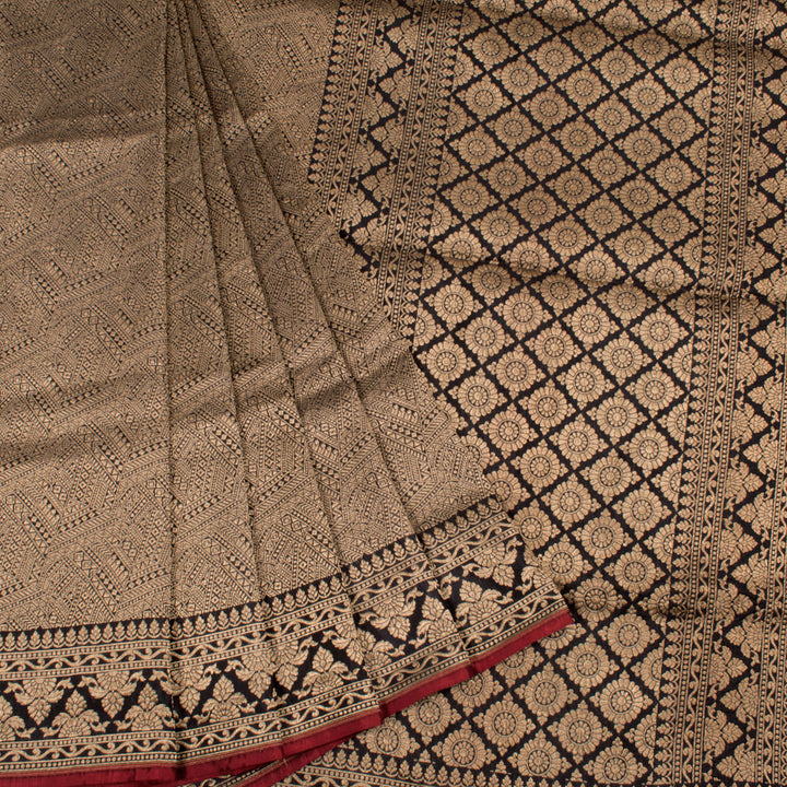 Handloom Banarasi Tanchoi Katan Silk Saree With Abstract Design and Floral Border
