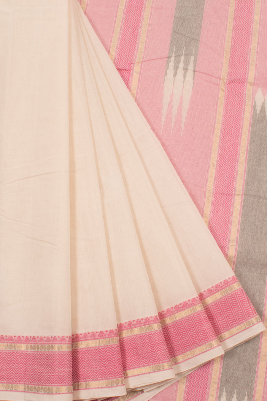 Handloom Kanchi Cotton Saree with Thread Work and Zigzag Border