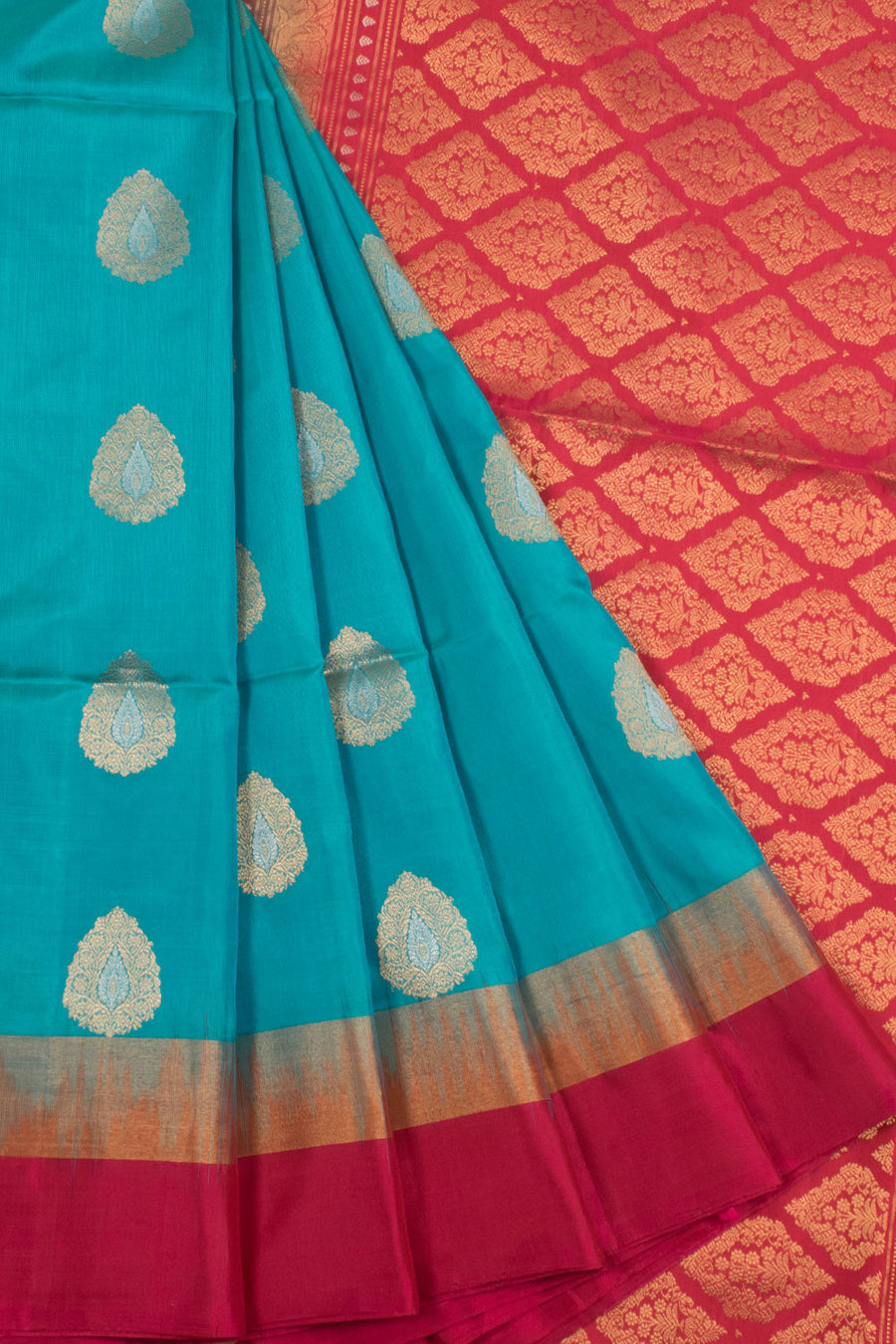 Handloom Kanjivaram Soft Silk Saree with Meenakari Floral Motifs
