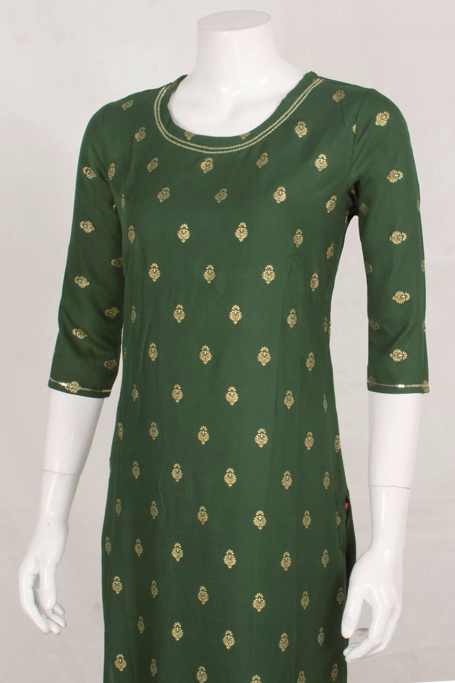 Metallic Printed Cotton Kurta with Sequin work on Neck and Sleeves