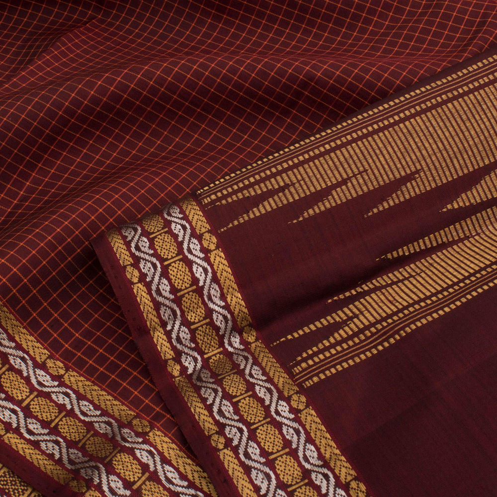 Handloom Pure Zari Kanjivaram Silk Saree with Checks Design and Thoranam Border