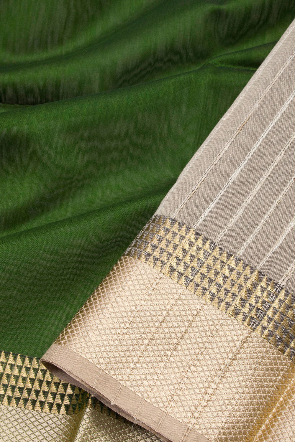 Green Handloom Maheshwari Silk Cotton Saree 10062220