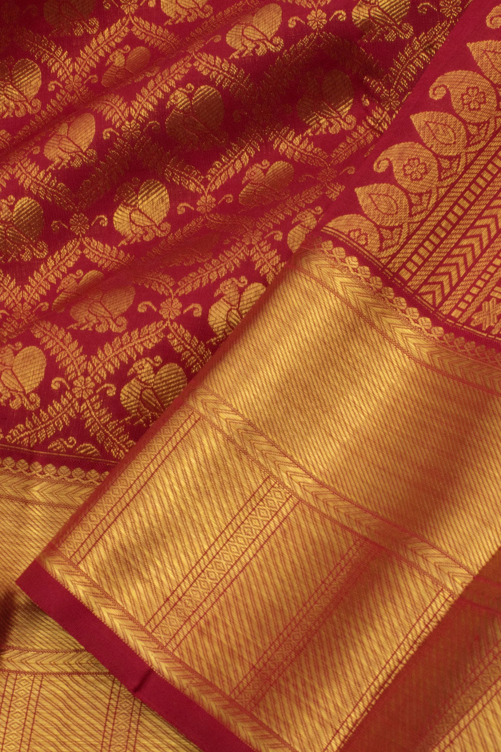 Pure Zari Bridal Jacquard Kanjivaram Silk Saree 10058733