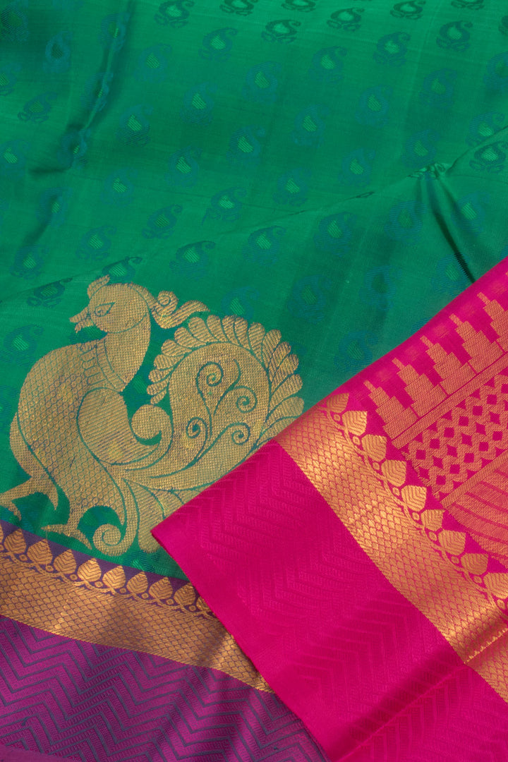 Pure Zari Jacquard Kanjivaram Silk Saree 10059189