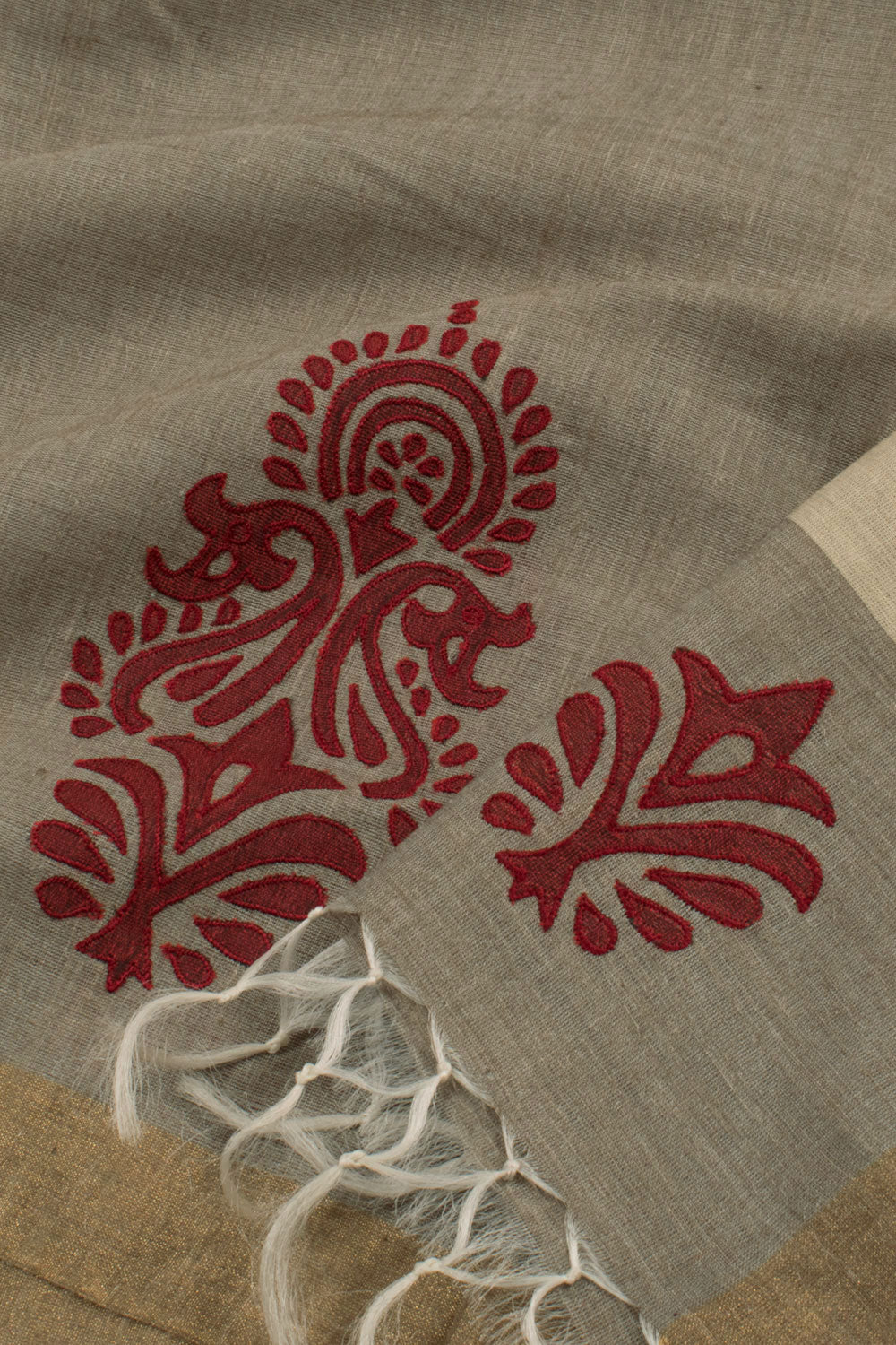 Applique Embroidered Tussar Silk Saree 10058421
