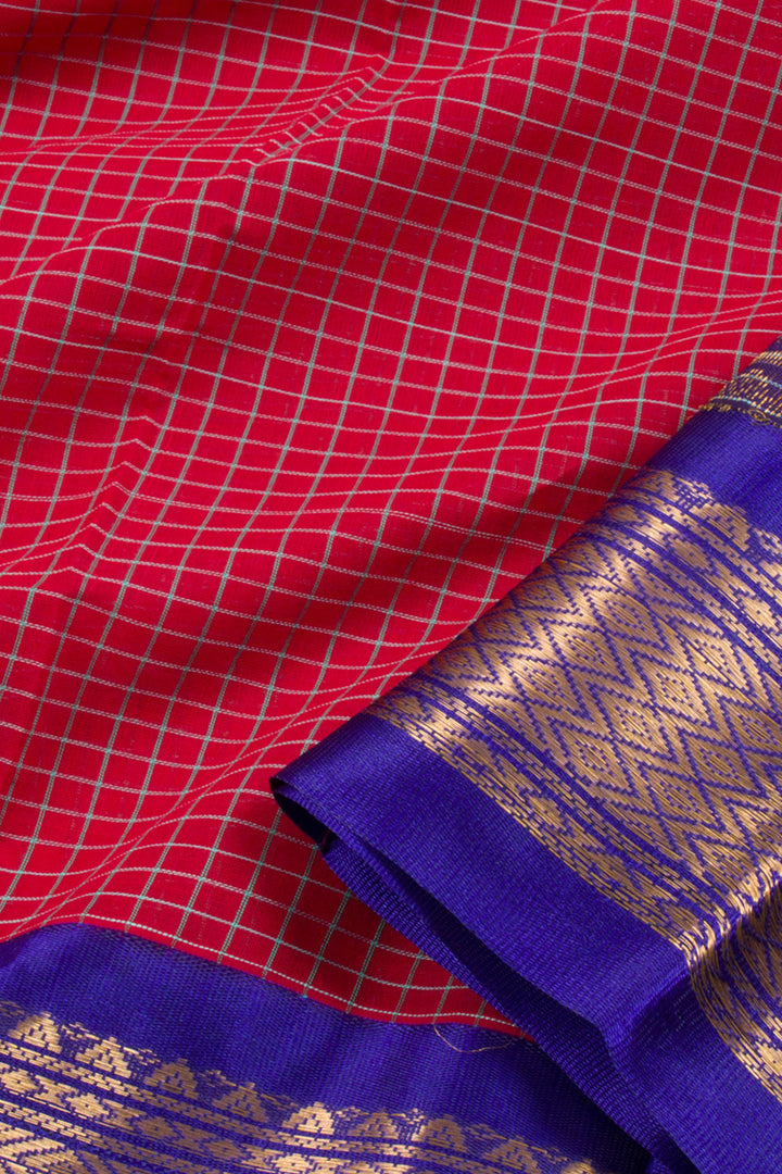 Crimson Red Handloom Gadwal Kuttu Cotton Saree 10061424