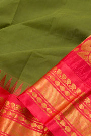 Handwoven Gadwal Kuttu Cotton Saree 100614335