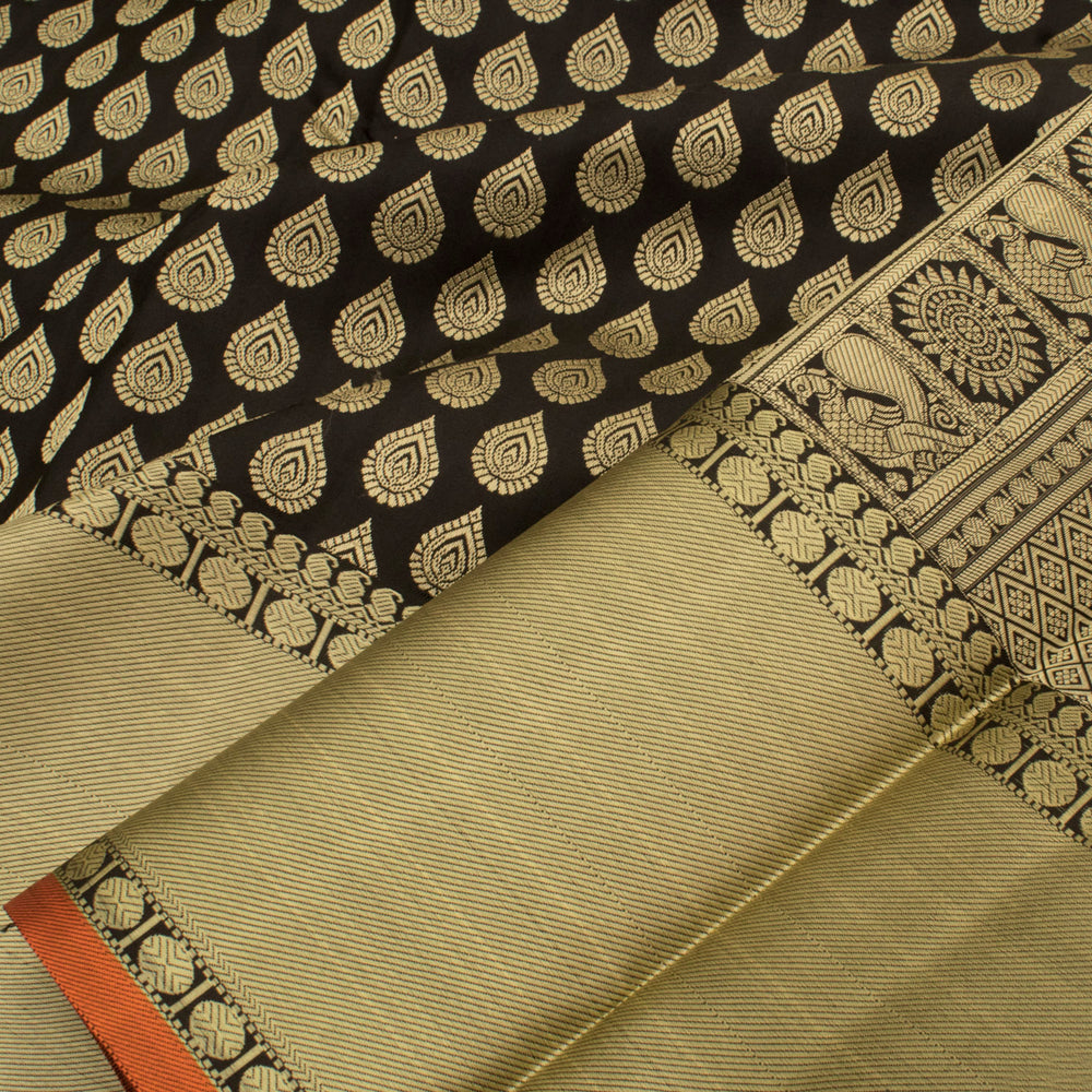 Handloom Threadwork Jacquard Kanjivaram Silk Saree with Floral Motifs and Bavanji Paisley Border