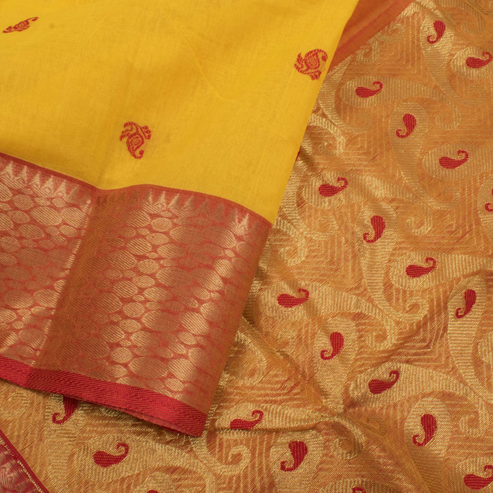 Handloom Bengal Cotton Saree with Paisley Motifs and Zari Pallu