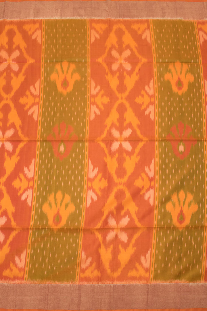 Bright Pink Handloom Kanjivaram Ikat Soft Silk Saree 10059471