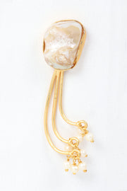 Handcrafted Gold Tone Stone Studded Earrings 10061350