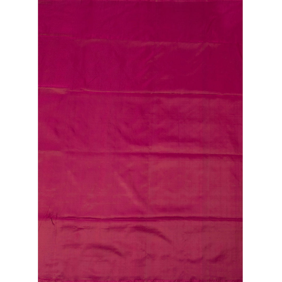 Handloom Banarasi Tanchoi Katan Silk Saree 10054235
