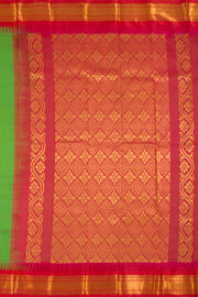 Shamarock Green Handwoven Gadwal Kuttu Cotton Saree 10061438