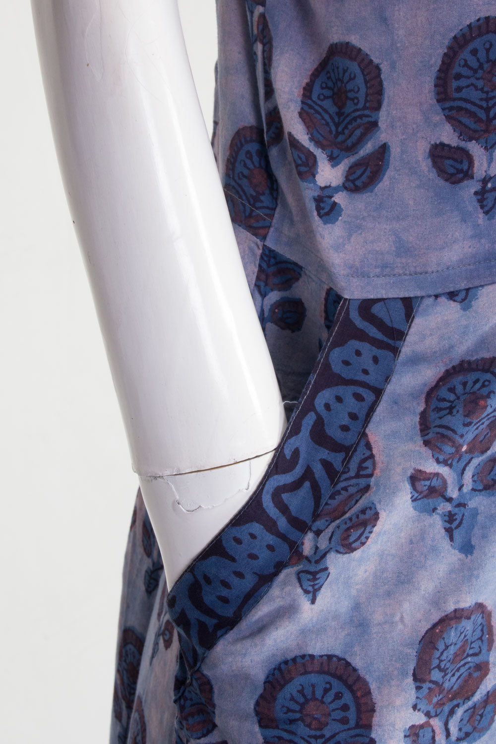 Blue Handcrafted Ajrakh Printed Sleeveless Cotton Kurta 10061685