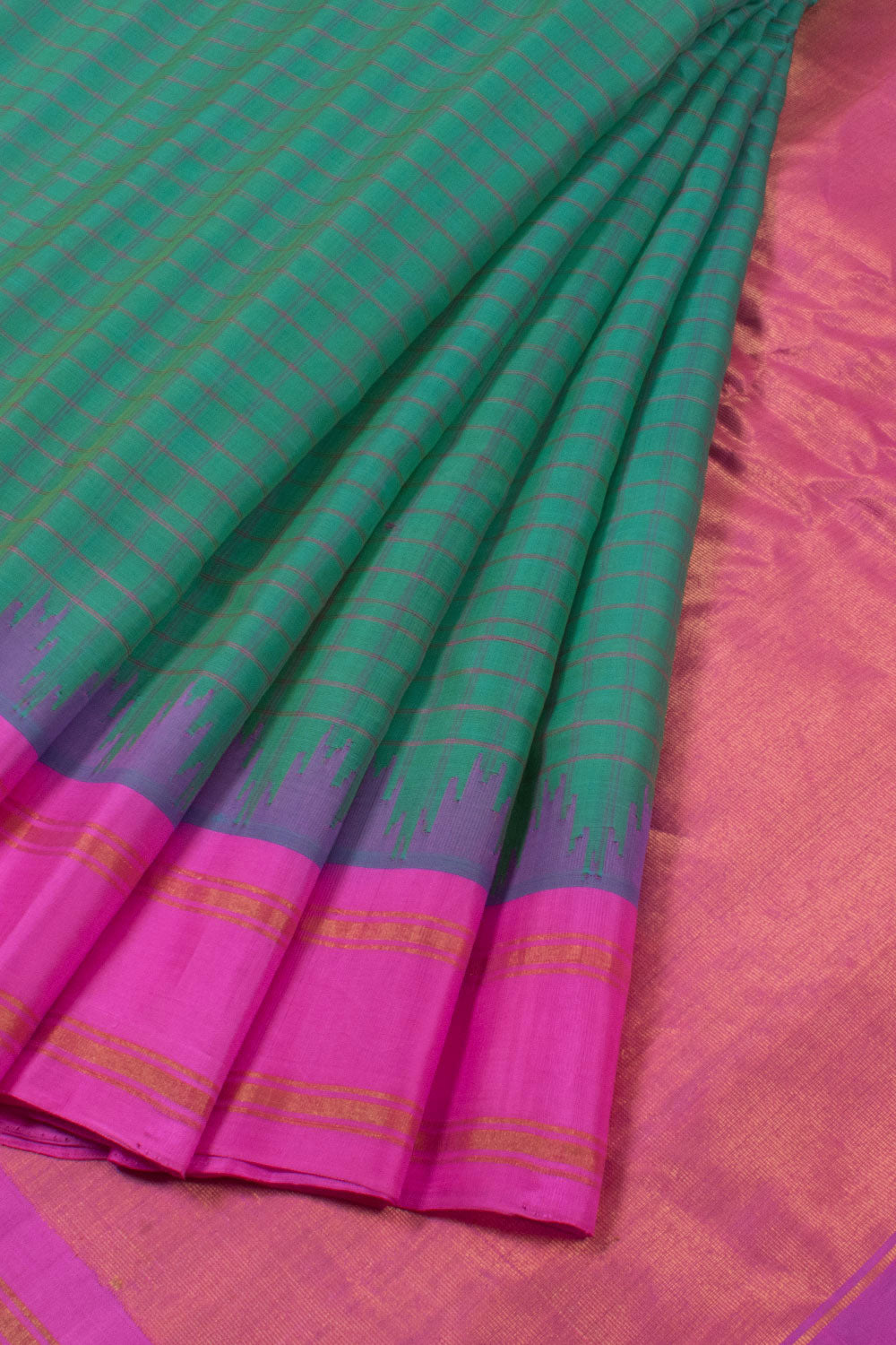 Handloom Gadwal Kuttu Silk Cotton Saree 10058328