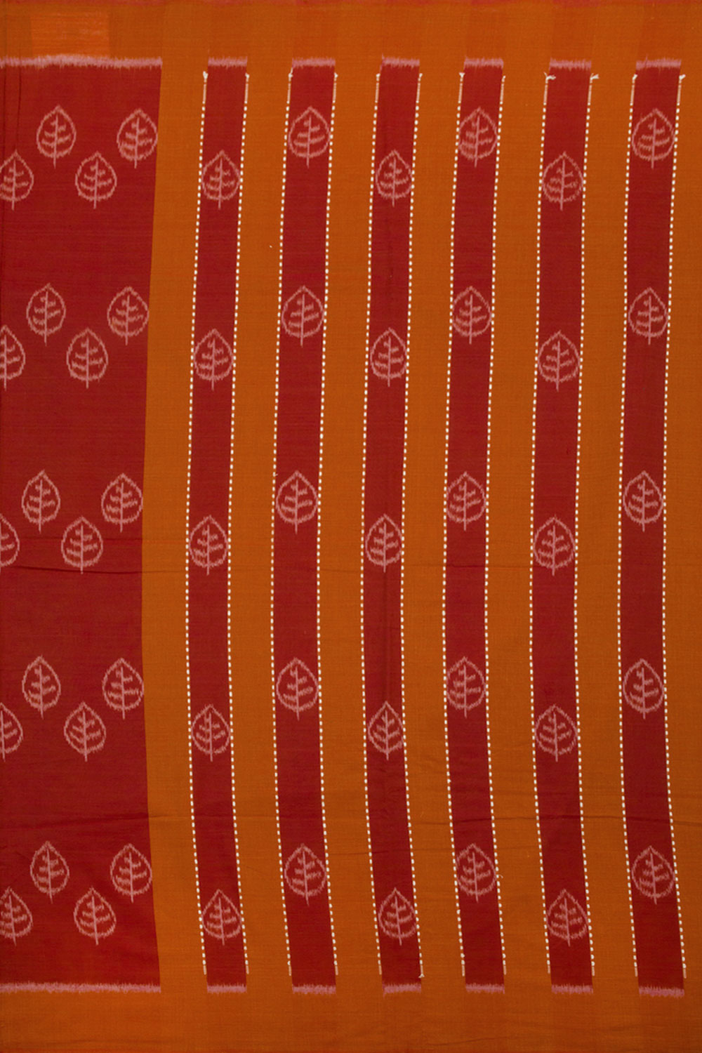 Red Handloom Odisha Ikat Cotton Saree 10060317