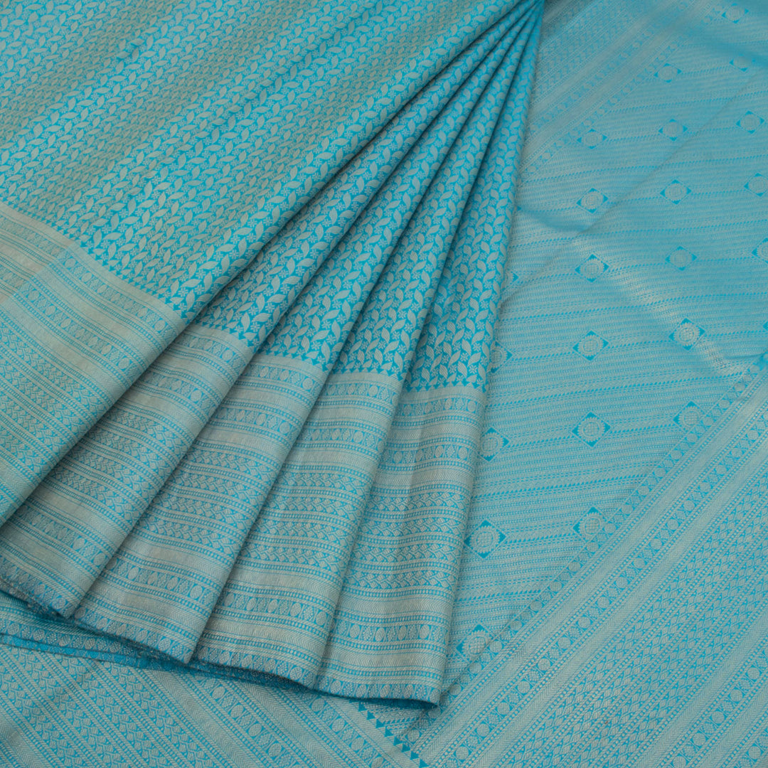 Pure Silk Jacquard Kanjivaram Silk Saree 10055741