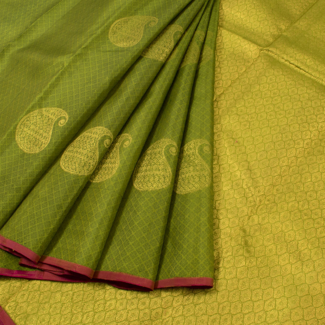 Kanjivaram Pure Silk Jacquard Saree 10054184