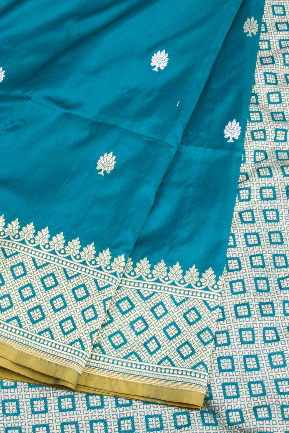 Blue Handloom Banarasi Katan Silk Saree 10061285