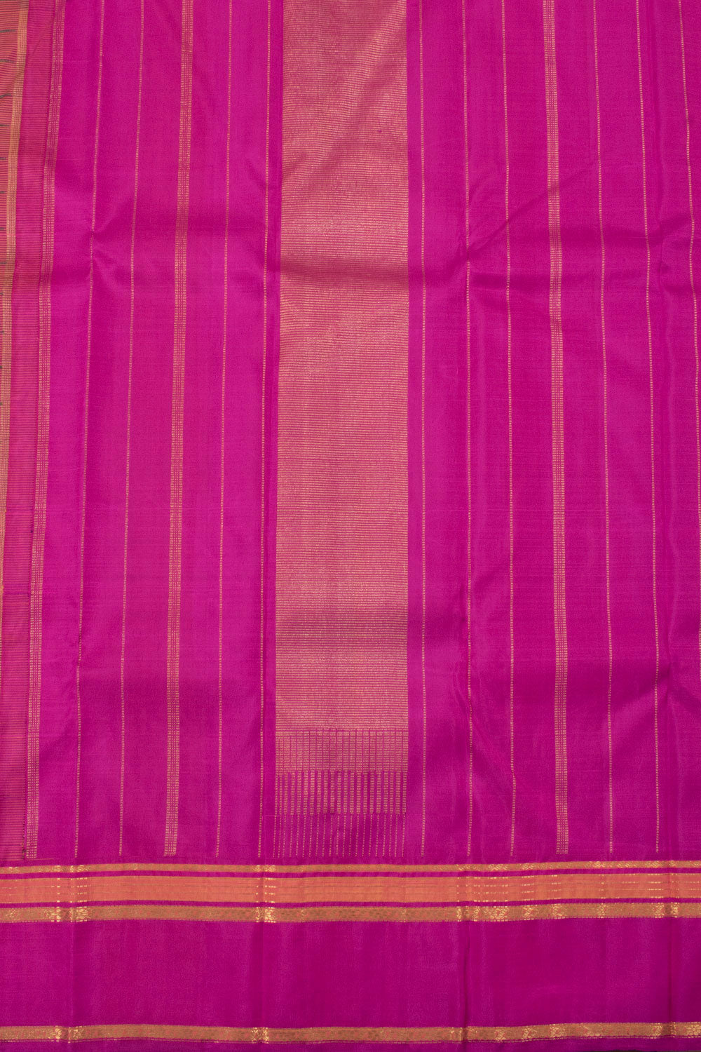 Handloom Pure Zari Kanjivaram Silk Saree 10058236