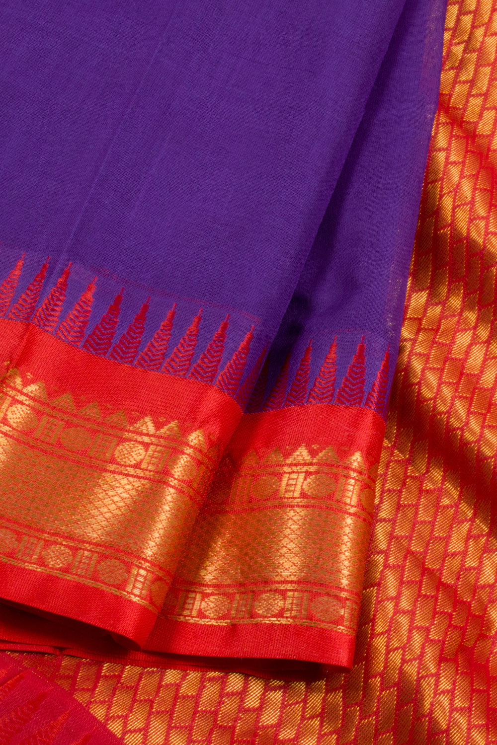 Purple Handwoven Gadwal Kuttu Cotton Saree 10061439